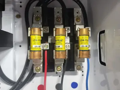 USED SQUARE D MODEL 6