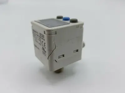 USED SMC DIGITAL PRESSURE SWITCH