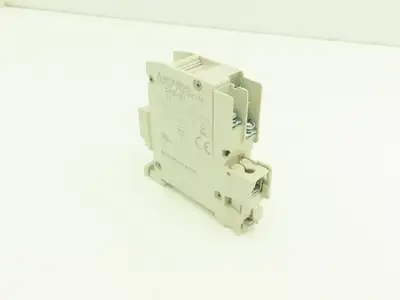 Mitsubishi Electric CP30-BA 3A Circuit Protector 1 Pole M Curve Lot of 11