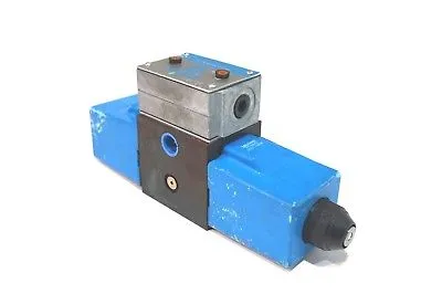 USED VICKERS DG4S4LW-0133C-H-60 PILOT VALVE DG4S4LW0133CH60