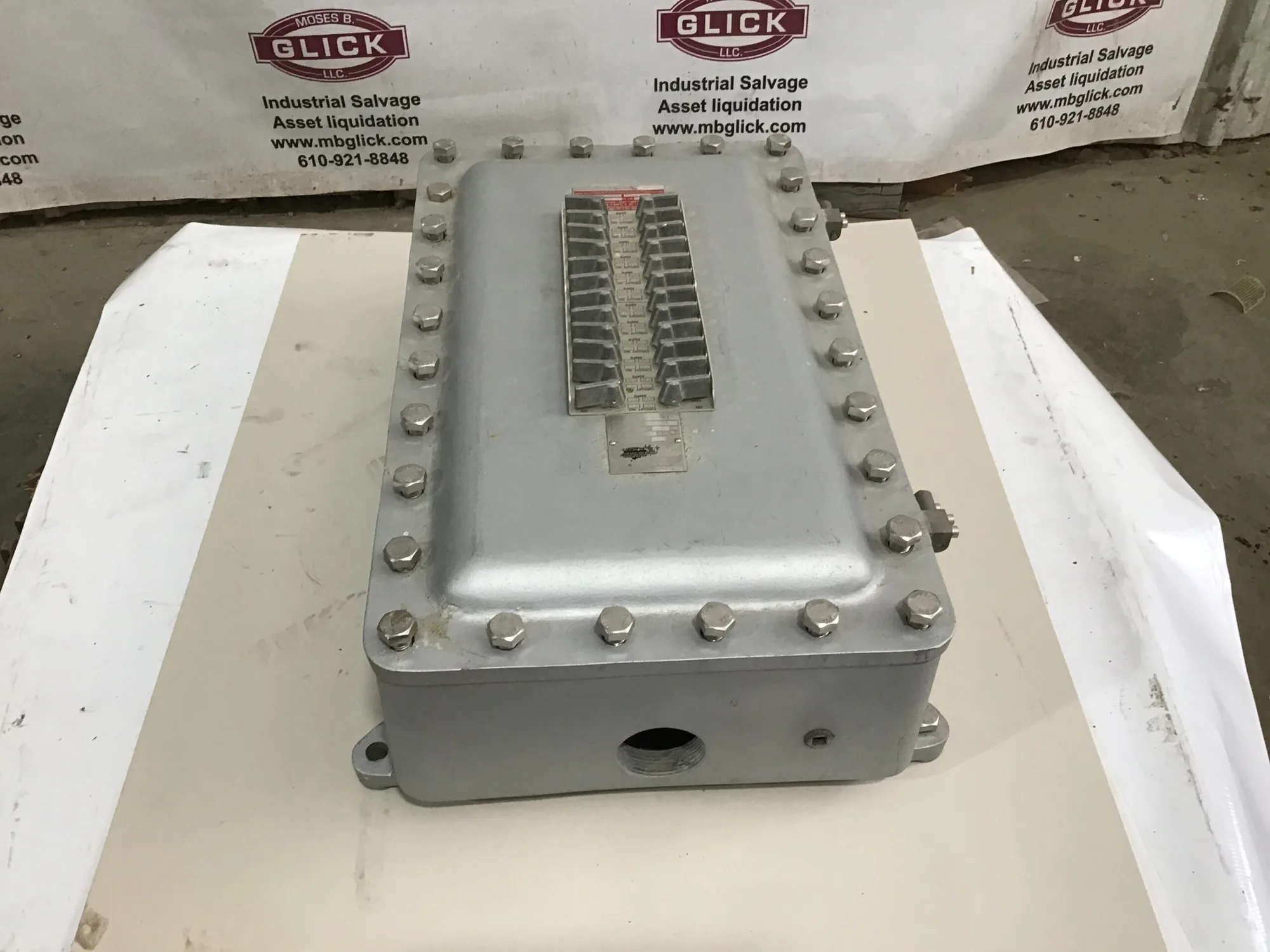 GS 7N24 Enclosure Explosion Proof Panelboard Breaker Hazardous Location