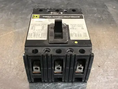 USED SQUARE D FHL36030