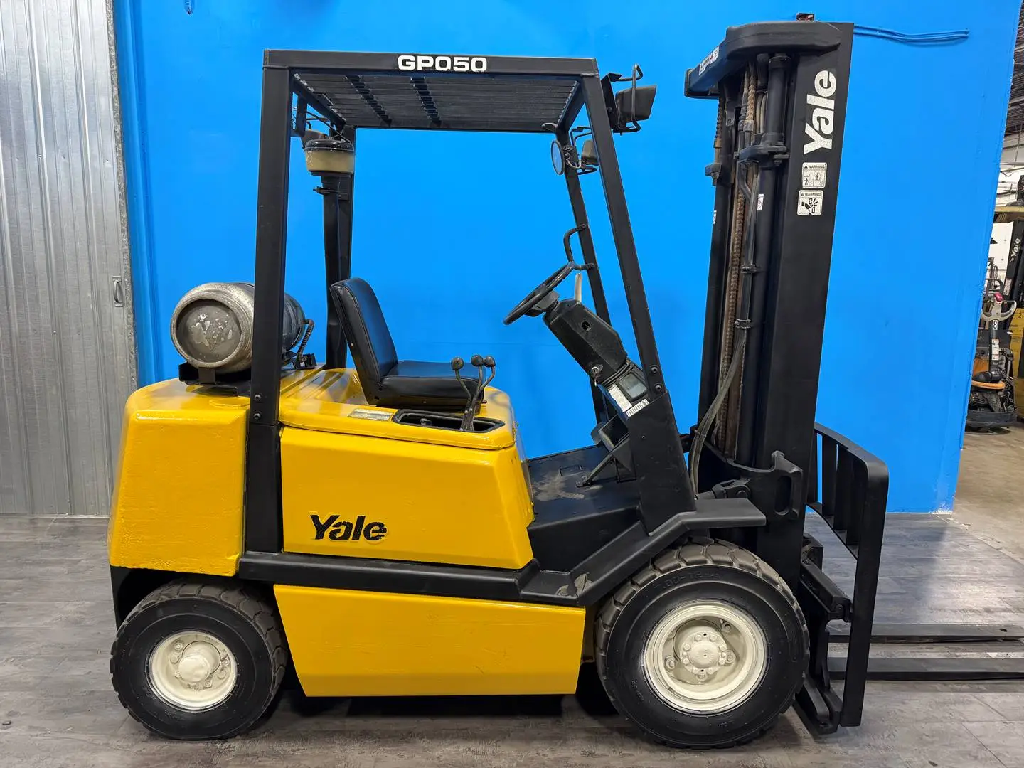 Used 2000 YALE GLP050RG Internal Combustion Forklifts: Pneumatic Tire Minnesota US | Birnstengel Equipment #1554077