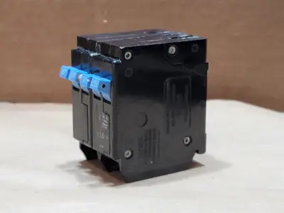 15A, 4 Pole, 120/240V Circuit Breaker