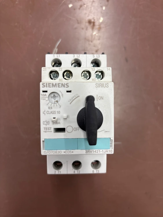 Used SIEMENS 3RV1421-1JA10 Circuit Breakers Illinois US | Aucto #1328659