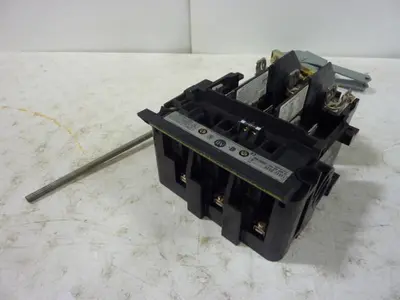 USED ALLEN BRADLEY 1494V-DS30 SER A