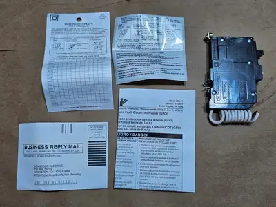 NEW SQUARE D QOB115GFI