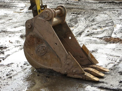 Used 2006 GEITH HD40-018 Multipurpose Buckets New York US | Abele Tractor #1343099