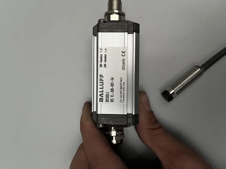 Used BALUFF VL-306-001-S4 NEW Misc Electrical & Power Parts BE | Apt International N.V #370799