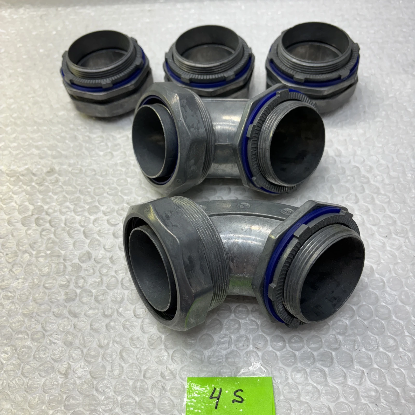 ** New (2) 2” 90°Liquidtite Conduit  Diecast Connector (3) 2”Conduit Hubs #