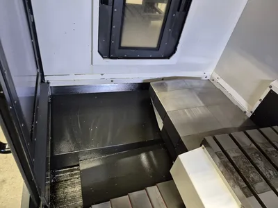 Used 2016 HYUNDAI WIA F500 PLUS Vertical Machining Centers (5-Axis or More) Missouri US | Revelation Machinery #1541197