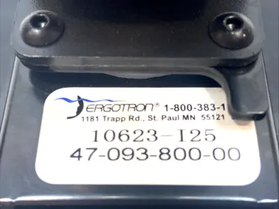 USED ERGOTRON 100 SERIES DOUBLE PIVOT WALL MOUNT