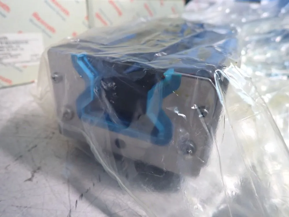 New | in-Stock REXROTH R182452310 Tooling & Accessories (Other) | HGR 24 #750254