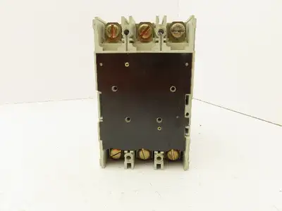ABB S3N SACE S3 Circuit Breaker 400VAC 3A 3 Pole 120"LBS Torque