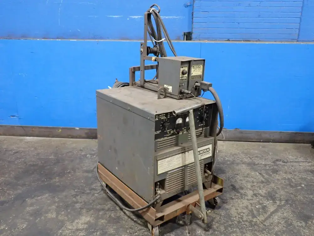 Used LINCOLN ELECTRIC IDEALARC R35400 Welding Machinery (Other) Ohio US | HGR 24 #900525