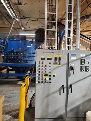 USED CMIM CMIM MILL MODEL V2000