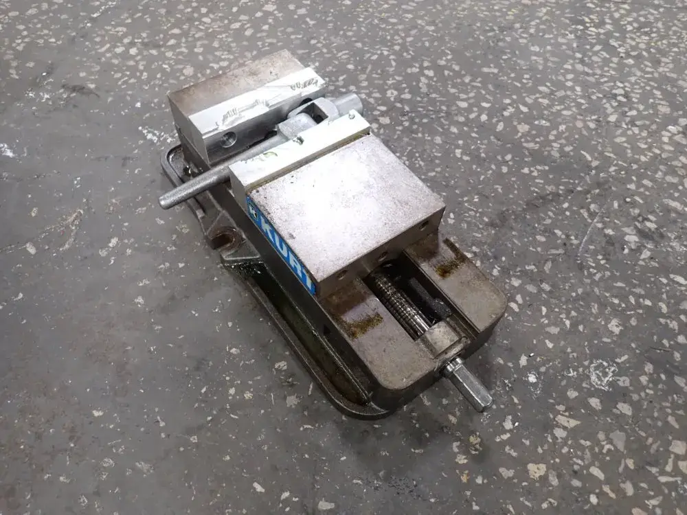 USED KURT D675