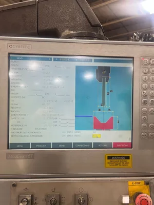 2005 BYSTRONIC BEYELER PR200 IPC Press Brakes | Lion Machinery (4)