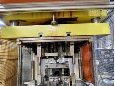 USED 2005 NEFF D40-15M