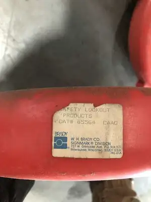 Brady 65564 V-Safe 10-13″ Gate Valve Lockout -Lot of 7
