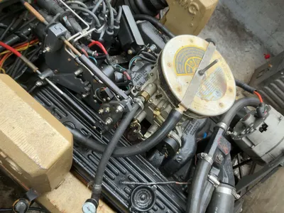 USED 1987 RINKER FIESTA VEE 250