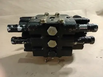 Hydraulic Valve 3 Section, 1WE6504, D06DF65A00044R