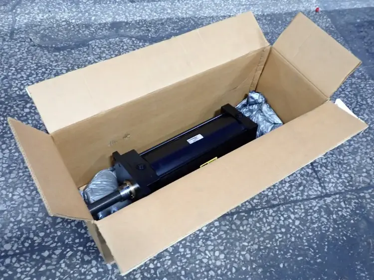 Used PARKER 6.00CJ2ANLU442AC14.000 Cylinders | HGR 24 #731464