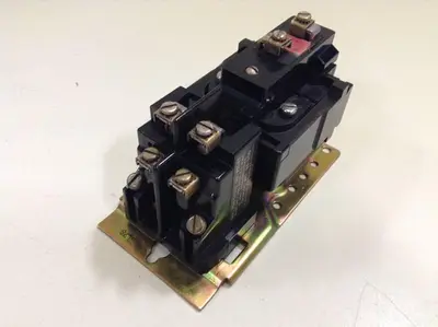USED ALLEN BRADLEY 700-BR200