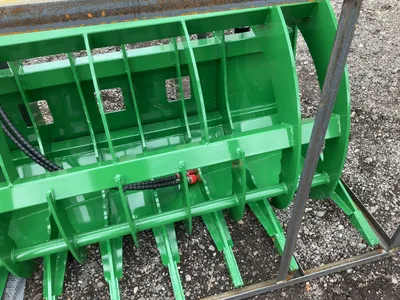 Used AGT SRR72 HEAVY DUTY SKID STEER SKELETON GRAPPLE BUCKET Grapple Buckets Michigan US | Miedema Asset Management Group #1390475