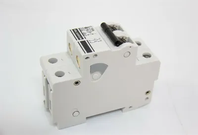 Altech Corp 2CU10 2DU6 2CU8 1GU6 1DU2 1DU3 1ZU05 Circuit Breaker Lot of 12 (8459