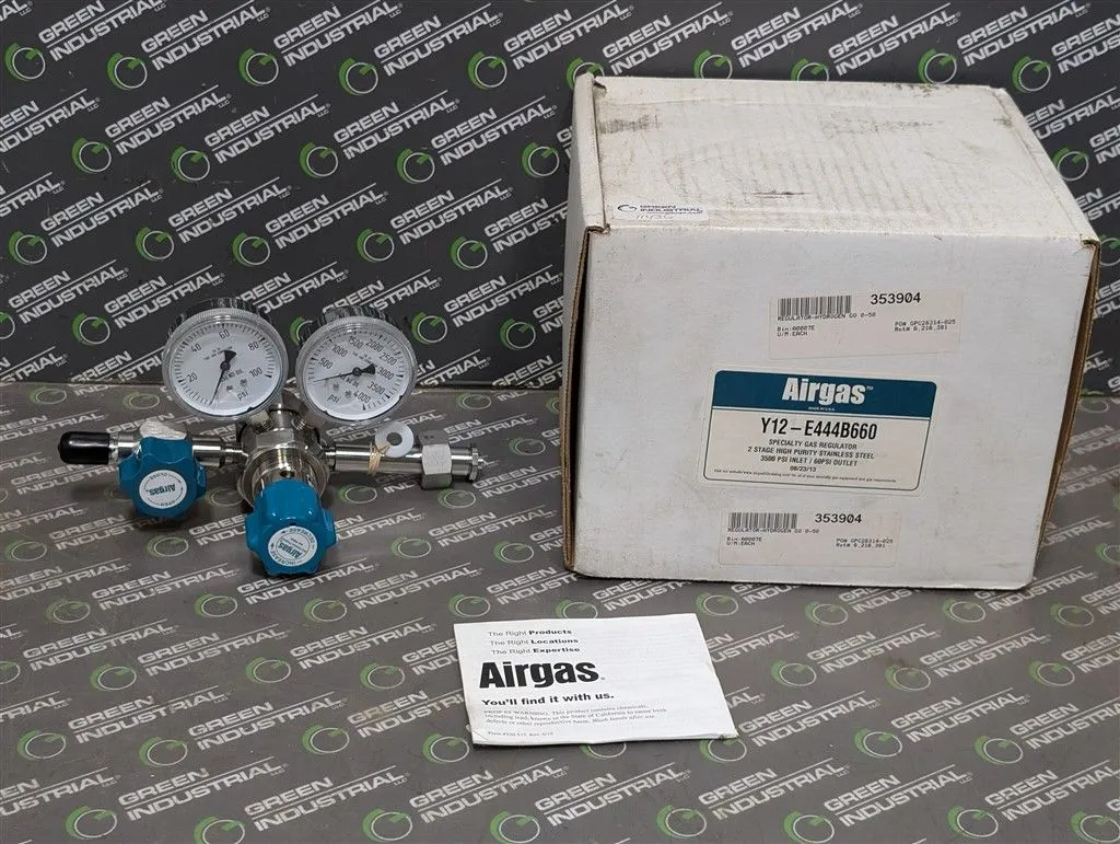 Airgas Y12-E444B660 Two Stage Stainless Steel Cylinder Regulator 50 PSIG New NIB