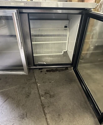 174-0140 True TUC-48G 48” Glass Door Undercounter Self Contained Worktop Cooler