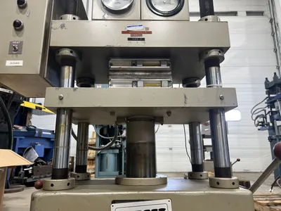 USED 1987 PHI PHI PR-210H-X-7 PRESS