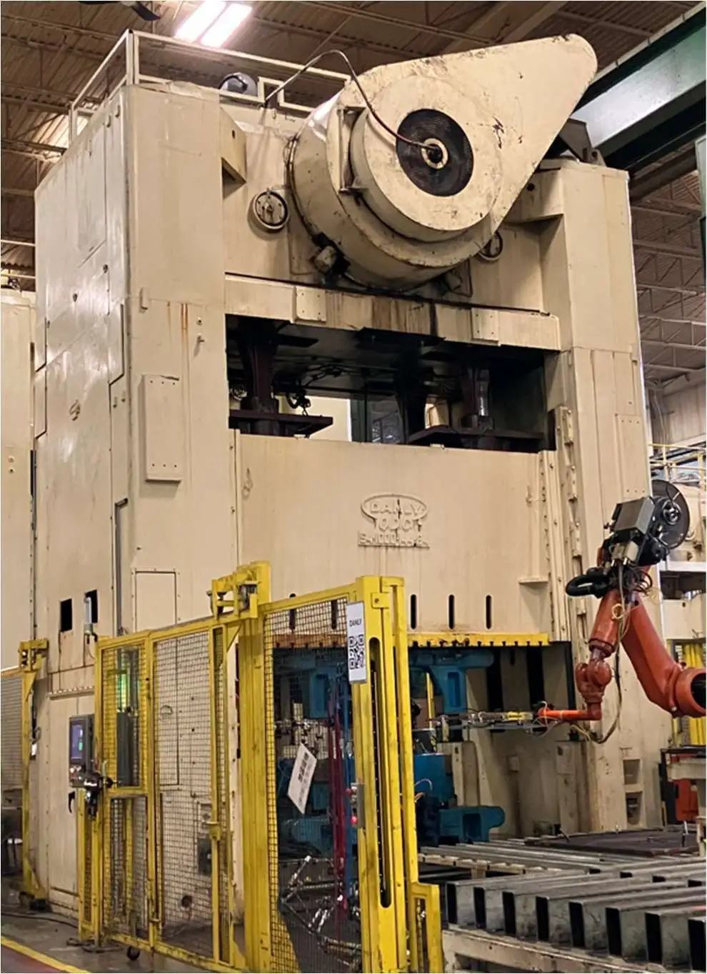 USED 1969 DANLY S4-1000-144-84