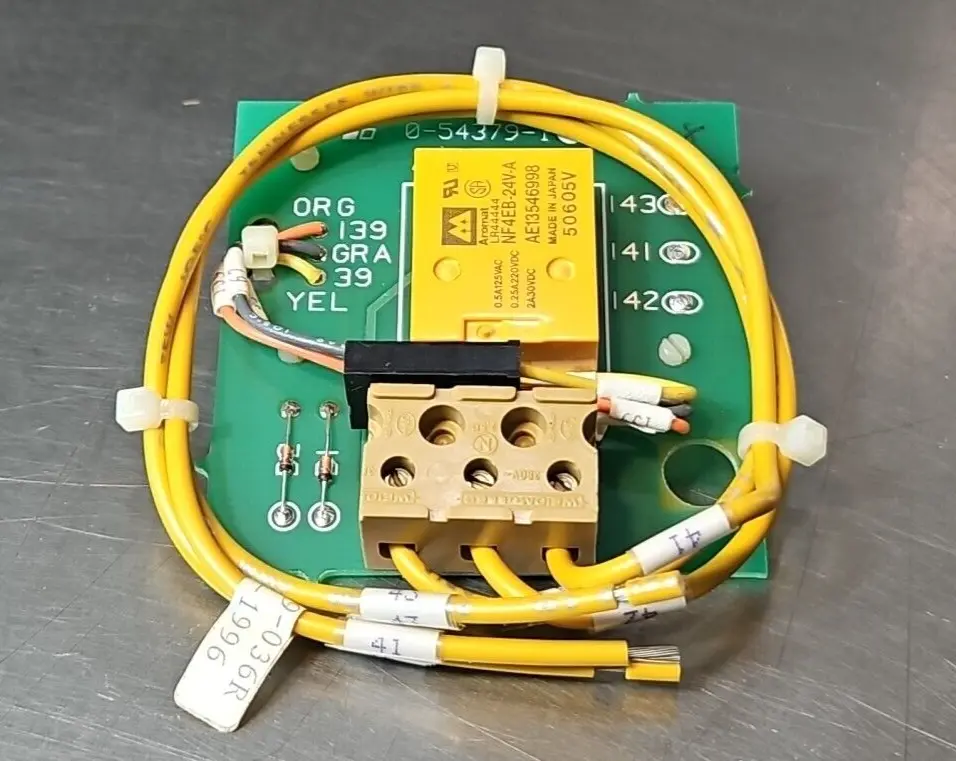ASEA BROWN BOVERI 705358-79A Board Auxiliary 0-54379-1 Loc3C10