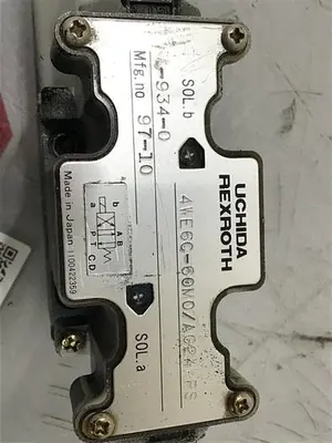 USED UCHIDA 4WE6C-60M0/AG24NPS-934-0