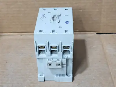 Used ALLEN-BRADLEY 100-C60*00 Switchgears British Columbia CA | Lenmark #1438270