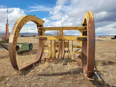 USED MEDFORD FABRICATION LOG FORK
