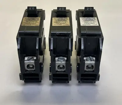 Used CROUSE-HINDS MP120 Miscellaneous Equipment (Electrical & Power) | Surplus Asset Holdings #1201416