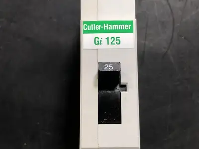 NEW CUTLER-HAMMER GI1025