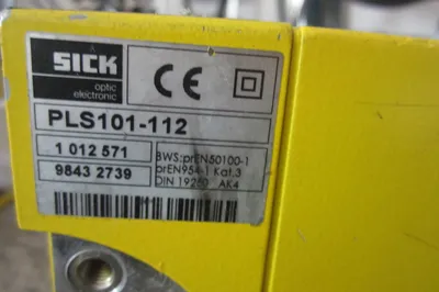 SICK PLS101-112 PHOTOELECTRIC LASER SCANNER PLS101112