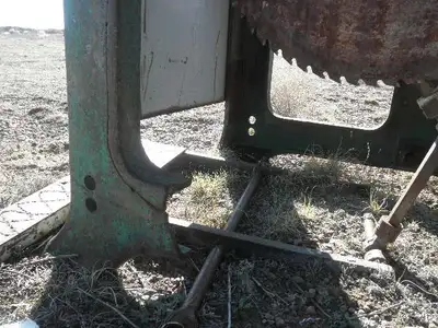 USED METAL TABLE SAW -