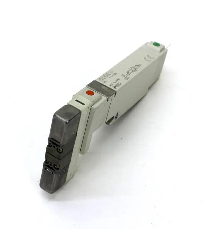 Used SMC VQC2400N-51 Solenoid Valves | Industrial Parts R Us Inc. #360655