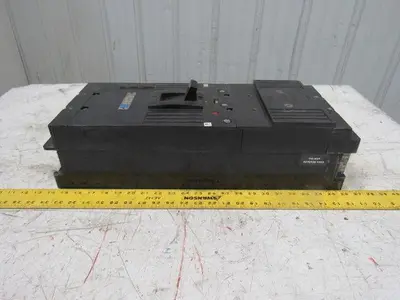 GE General Electric 83F 700A Tri Break Circuit Breaker 600V 3 Pole