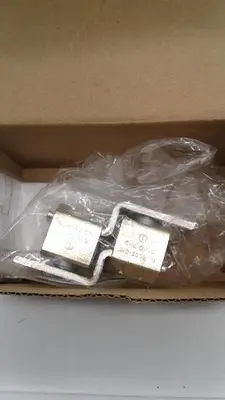 New | in-Stock ALLEN-BRADLEY ALLEN-BRADLEY BULLETIN 1494R DISCONNECT SWITCH ANTI ROTATION PLATES & LUGS 1494R-N11 A Disconnects Michigan US | ND Industrial Surplus #1207885
