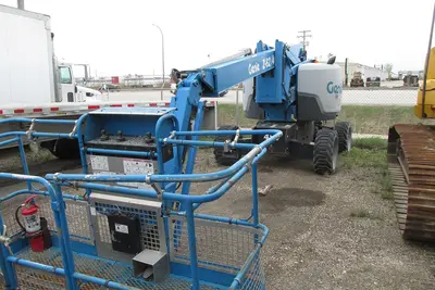 Used 2015 GENIE Z62/40 Articulating Boom Lifts Manitoba CA | Conquest Truck & Auto Sales #1421370