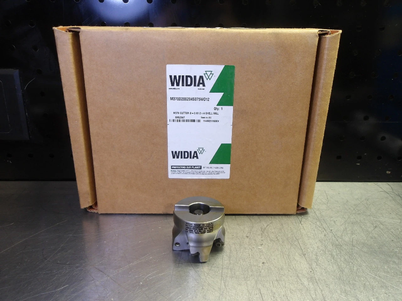 Widia 2" Coolant Thru Indexable Facemill 3/4" Arbor M370D200Z04S075W012 (LOC499)