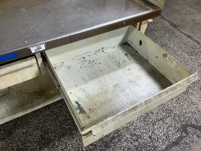 Used STRONG HOLD T6036SG2DBKL PALE GREY Work Benches Ohio US | HGR 24 #1357980