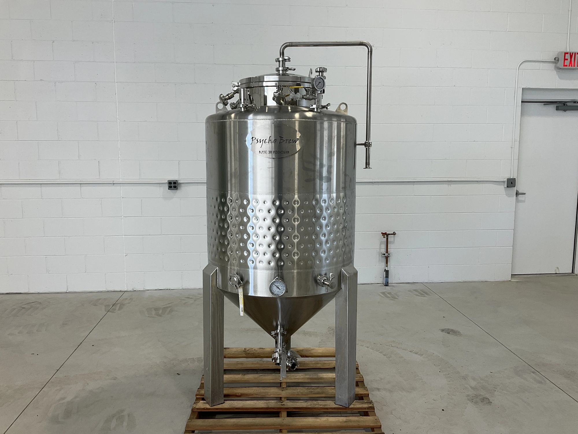 Used PSYCHO BREW JACKETED CONICAL FERMENTER/UNITANK 10BBL Jacketed Tanks Michigan US | Miedema Asset Management Group #1580123