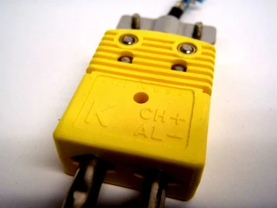 Used OMEGA YELLOW K TYPE BAYONET THERMOCOUPLE STRAIGHT FEED Thermocouples | Maverick Industrial Sales #1108465